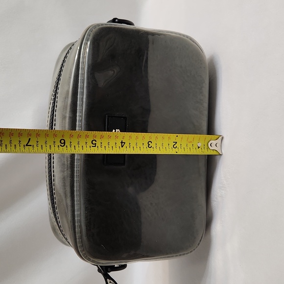 UGG Janey II Clear Sheepskin Crossbody Bag - Picture 11 of 15